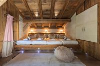 Dormitory for the Funnest Sleepovers, Ultima Megève