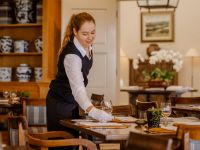 F&B Service