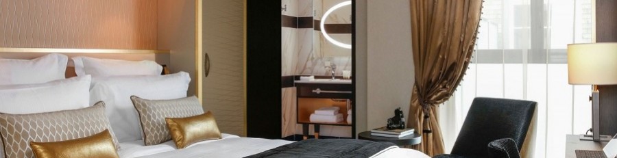 Htel Niepce Paris, Curio Collection by Hilton