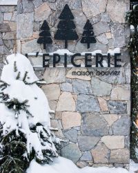 Devanture enneige - Epicerie