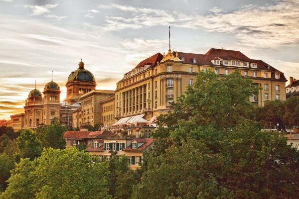 Hotel Bellevue Palace recruits!