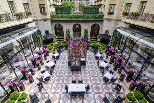 Four Seasons Htel George V recrute !