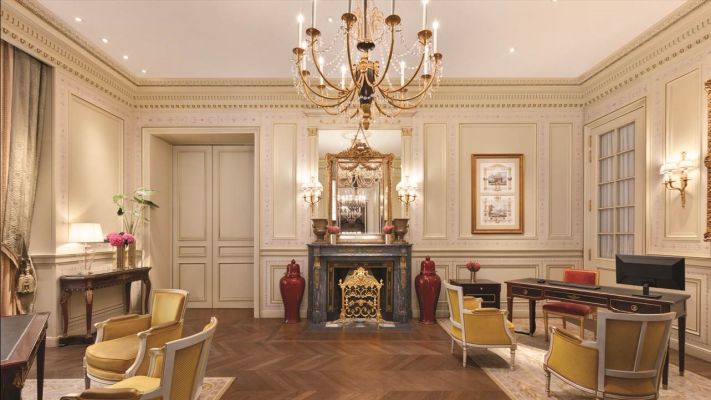 Shangri-La Paris recrute !