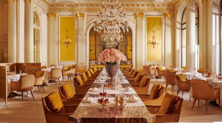 Htel Plaza Athne Paris recrute !