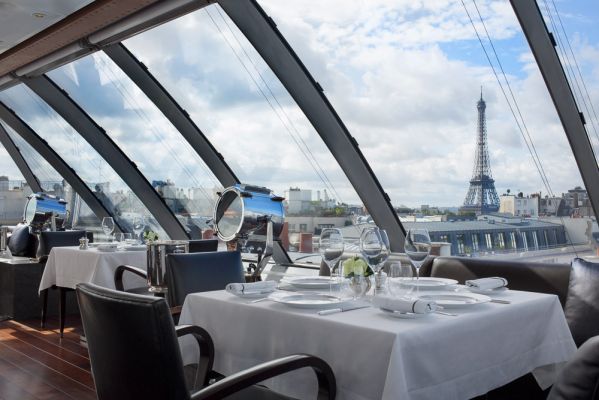 The Peninsula Paris recrute ! 
